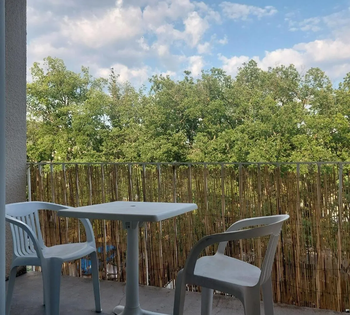 Studio Residence, Le Provence Greoux-les-Bains 0*,  France
