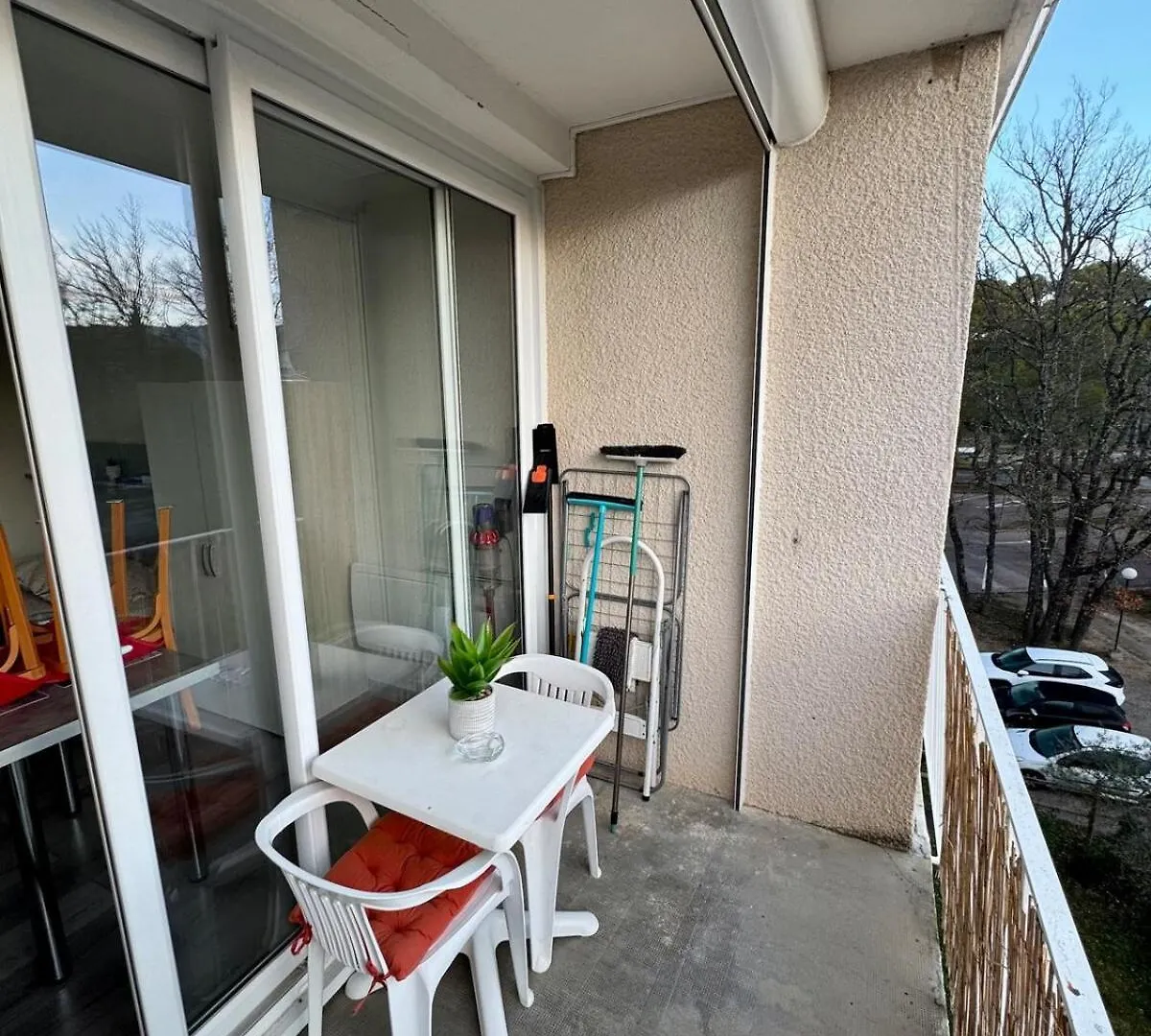 Apartment Studio Residence, Le Provence Greoux-les-Bains France